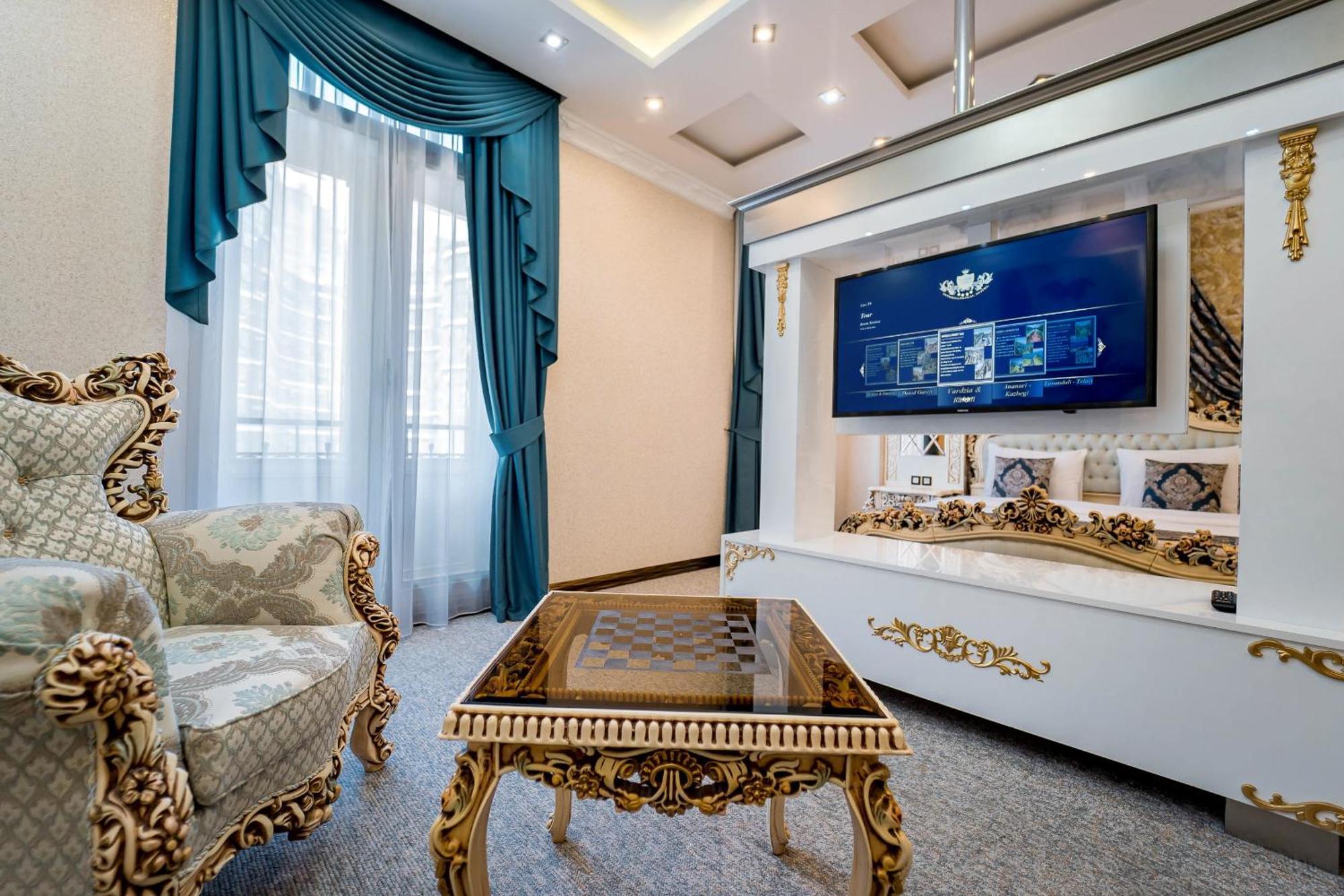 Hotel Aqua Freedom Tbilisi ภายนอก รูปภาพ