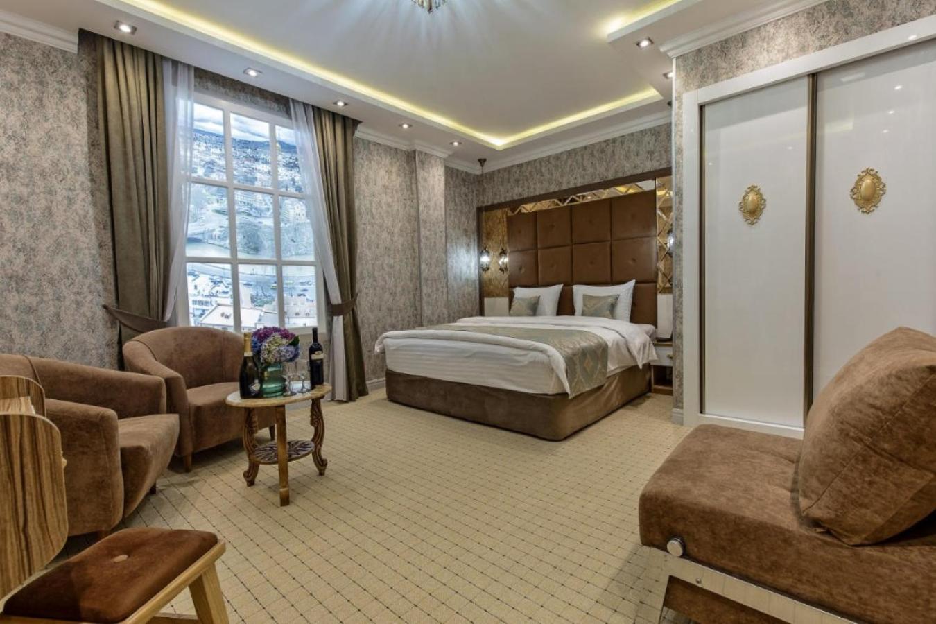 Hotel Aqua Freedom Tbilisi ภายนอก รูปภาพ