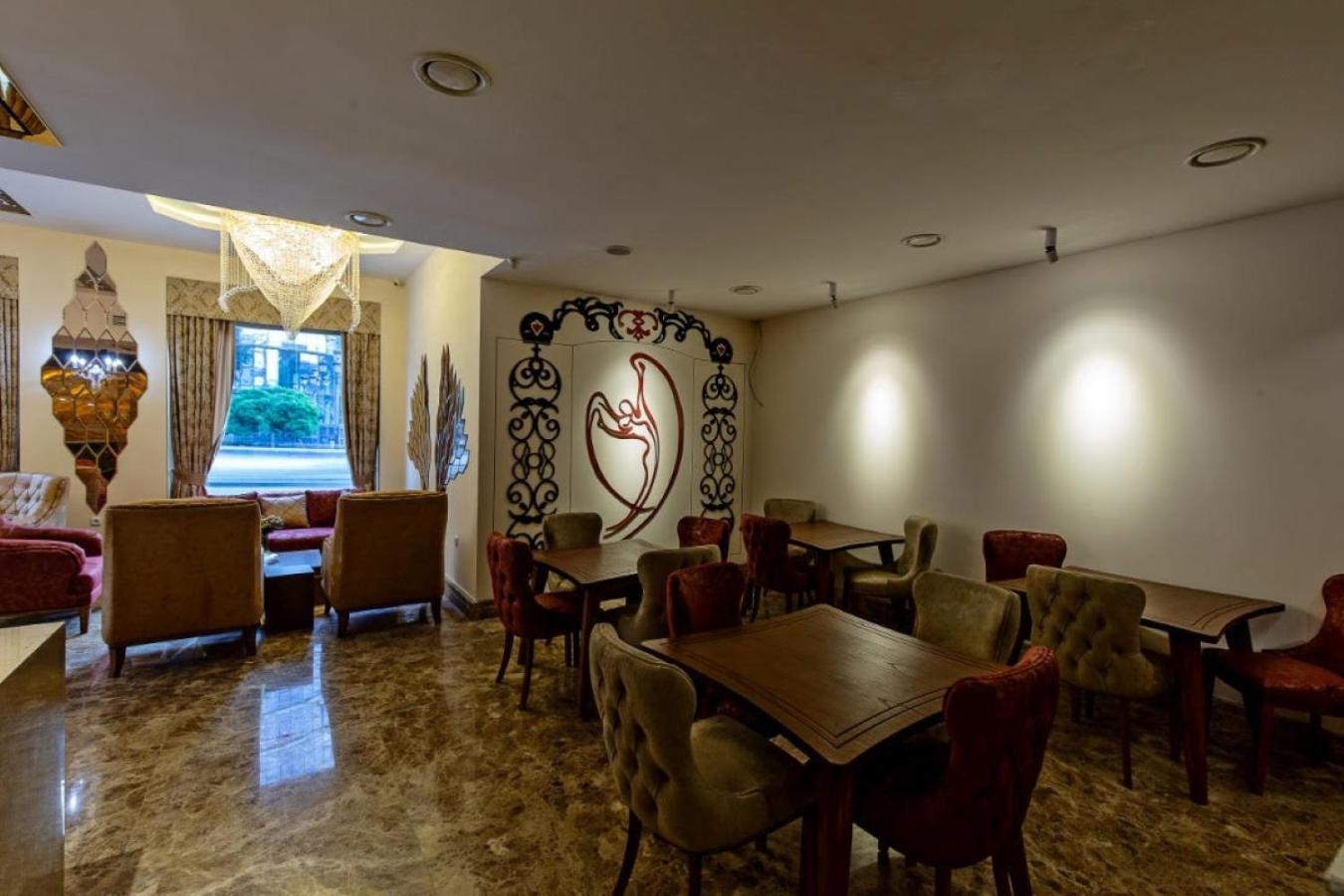 Hotel Aqua Freedom Tbilisi ภายนอก รูปภาพ